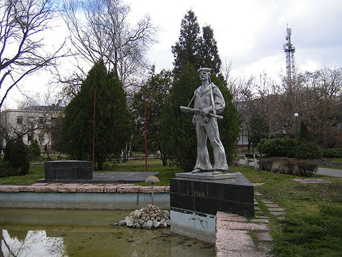 Liberation Memorial Komrno