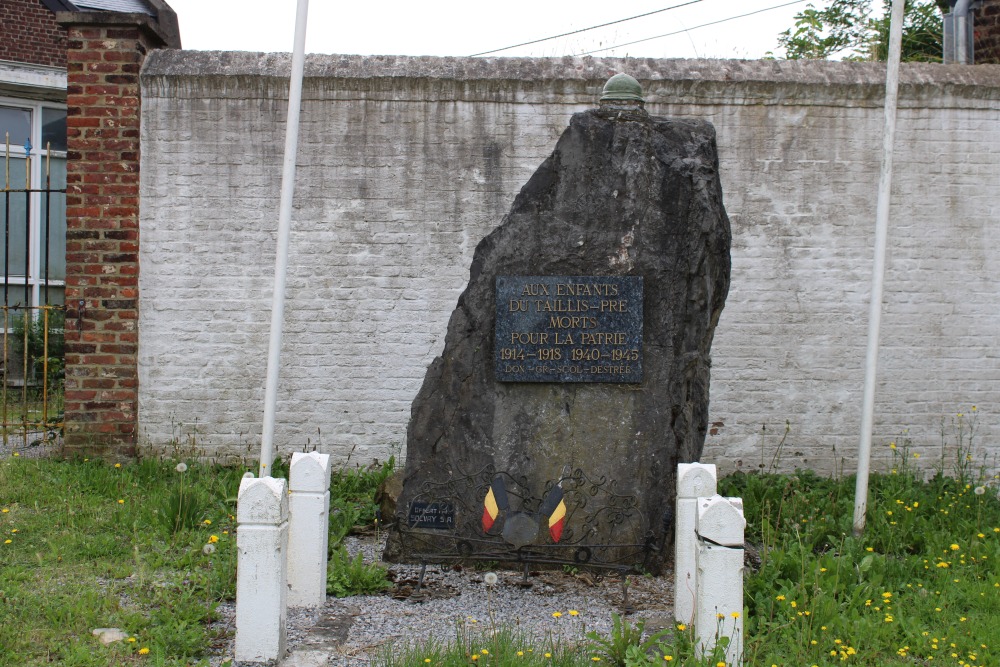 War Memorial Chtelineau Tallis-Pr