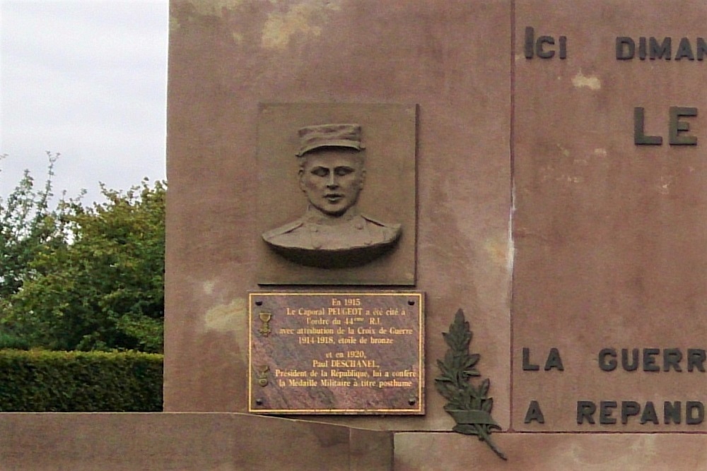 Memorial Corporal Peugeot Joncherey #3