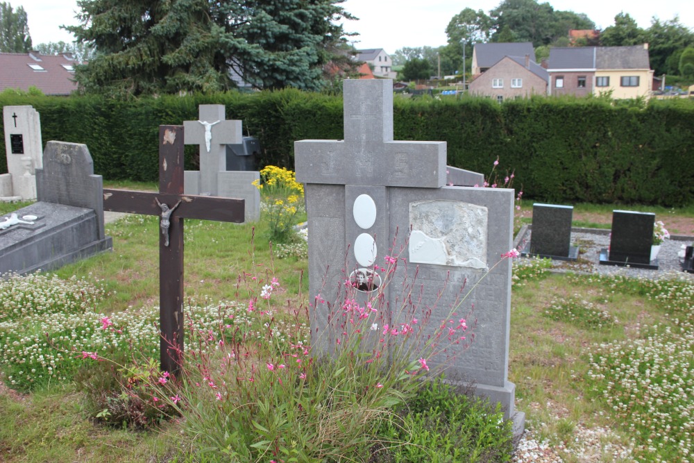 Belgian Graves Veterans Martenslinde
