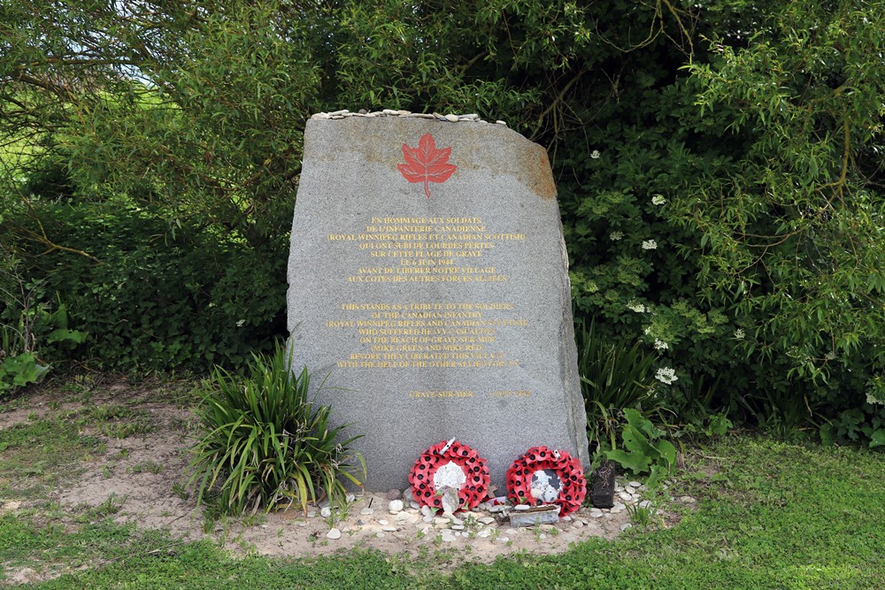 Monument Royal Winnipeg Rifles en Canadian Scottisch Graye-sur-Mer