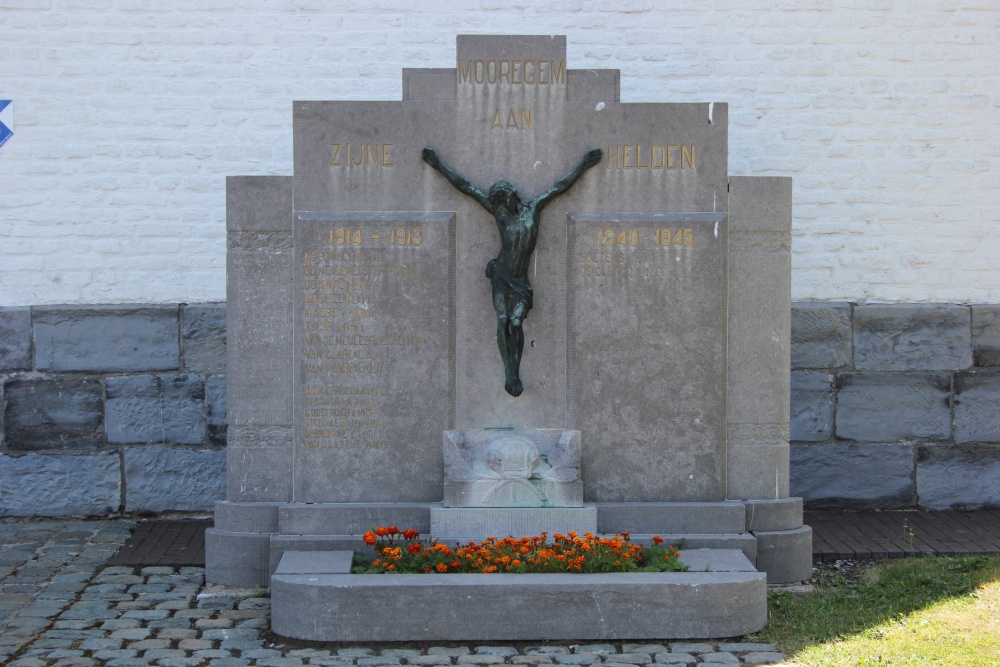 War Memorial Moregem