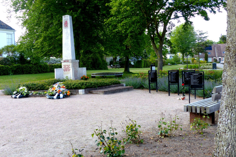 War Memorial Olst