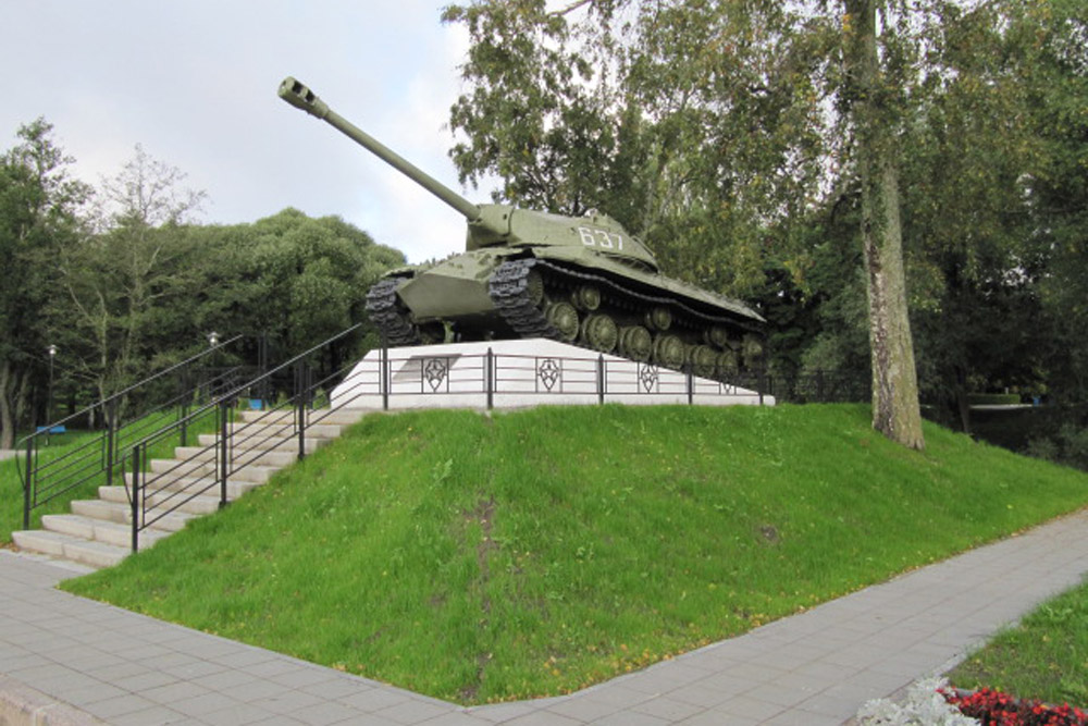 Liberation Memorial (IS-3 Tank)
