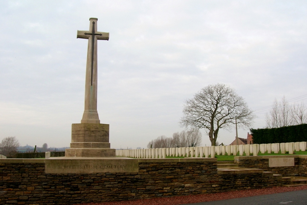 Commonwealth War Cemetery Borre