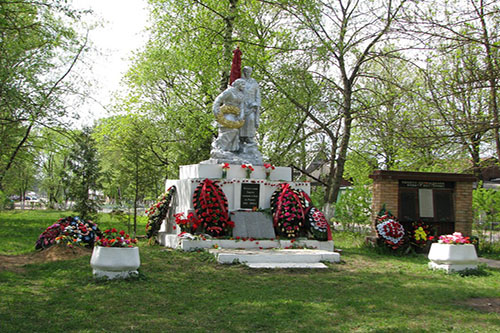 Mass Grave Soviet Soldier Lva Tolstogo