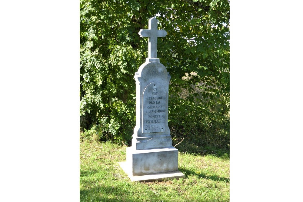 Memorial to Ernest Bodlet