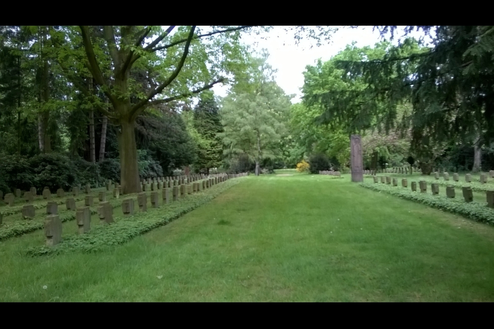 Duitse Oorlogsgraven Nordfriedhof Duisburg #2