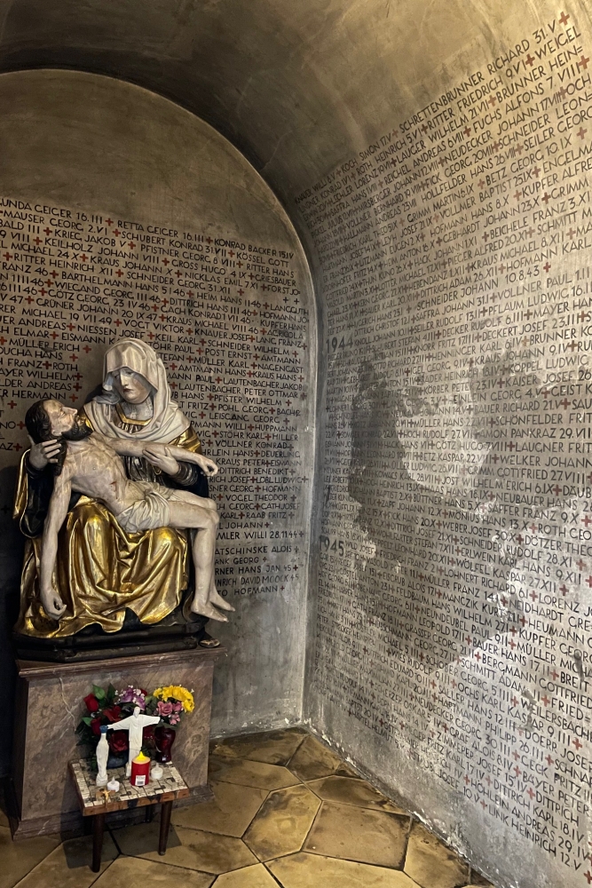 War Memorial St. Martin Churche Forchheim #3