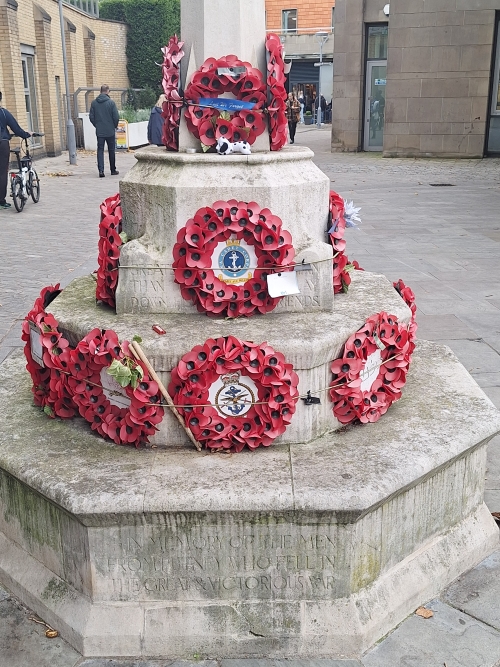 Oorlogsmonument Putney #4