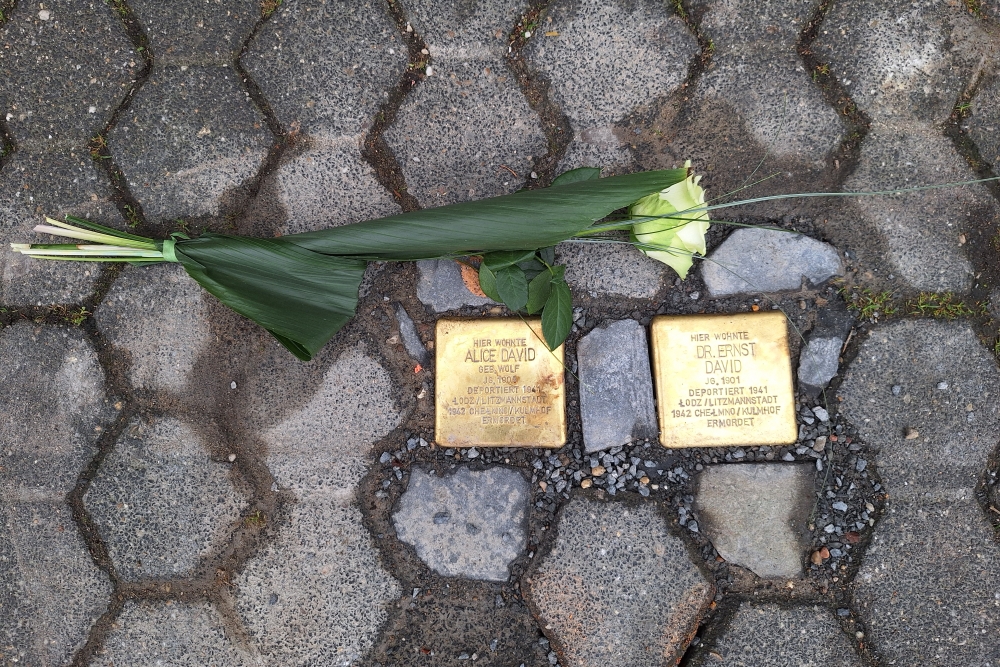 Stolpersteine Bahstrae 48 #4