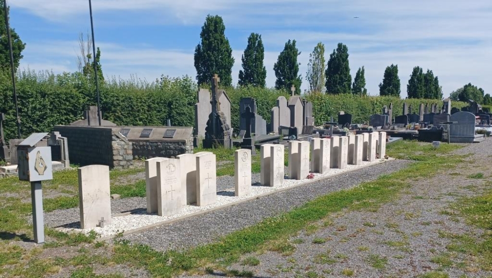 Oorlogsgraven van het Gemenebest Warneton #1