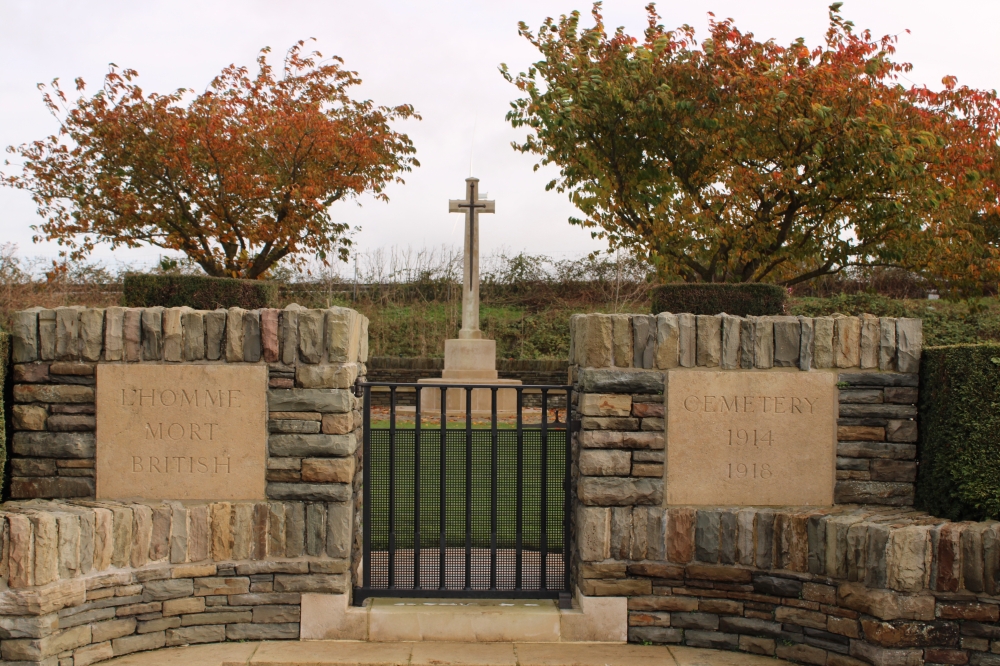 Commonwealth War Cemetery l'Homme Mort #1