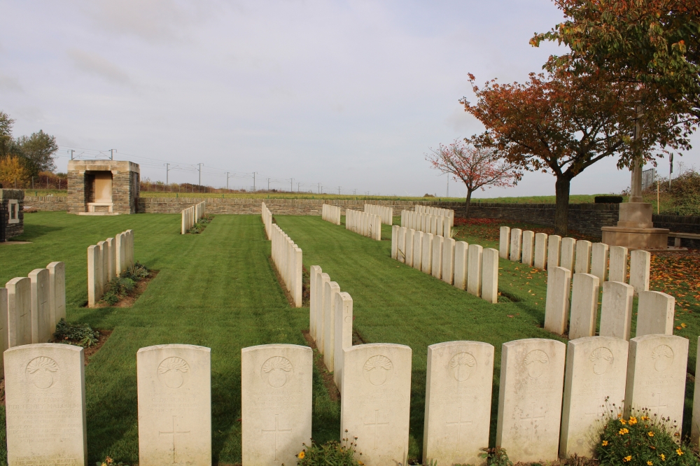 Commonwealth War Cemetery l'Homme Mort #3