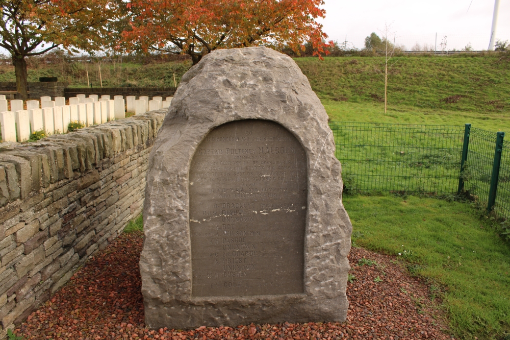 Commonwealth War Cemetery l'Homme Mort #4