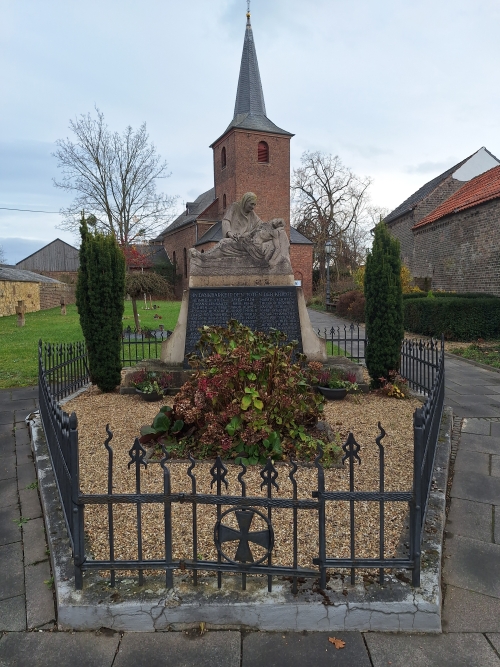 Oorlogsmonument Zlpich-Bessenich #2