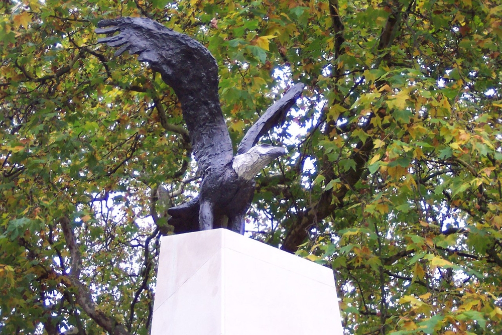 Monument Eagle Squadron London #4