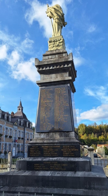 Oorlogsmonument Fumay #4