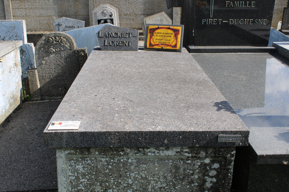 Belgian Graves Veterans Gerpinnes Les Flaches #1