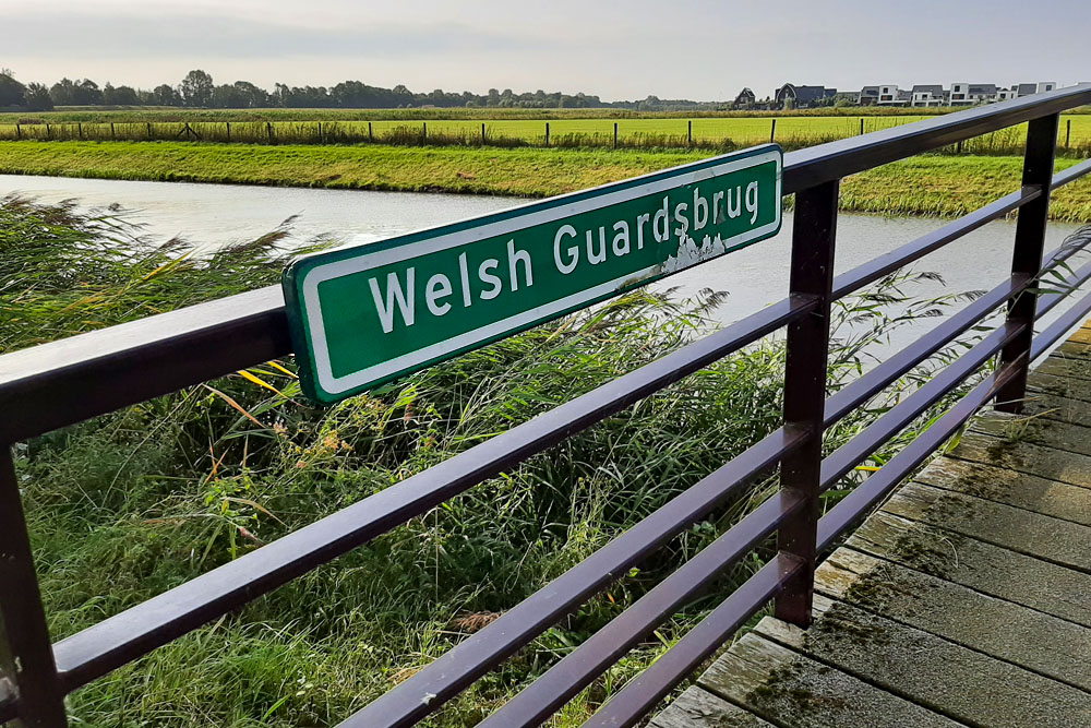 Welsh Guard Brug Elst #1