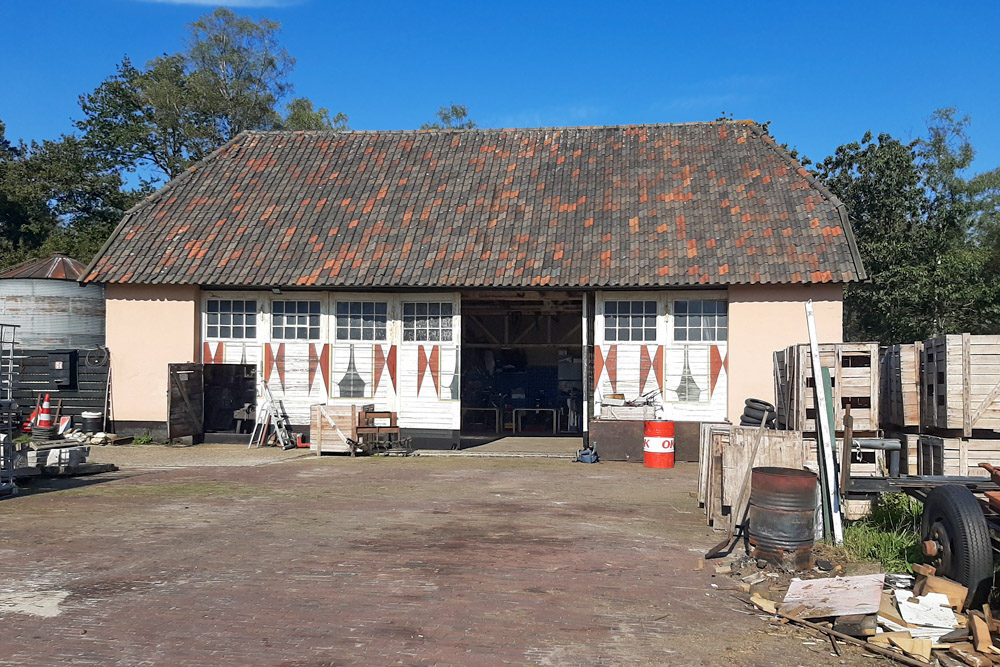 Voormalige Duitse Hangars Reinhouthoeve  #3