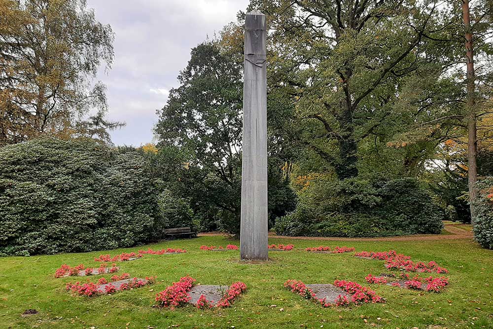 Memorials & Graves Cemetery Friedhof Ohlsdorf Hamburg #1