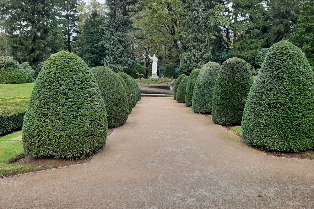 Gezamenlijk Graf Vrijheidsstrijders 1813-1815 Begraafplaats Friedhof Ohlsdorf Hamburg #4