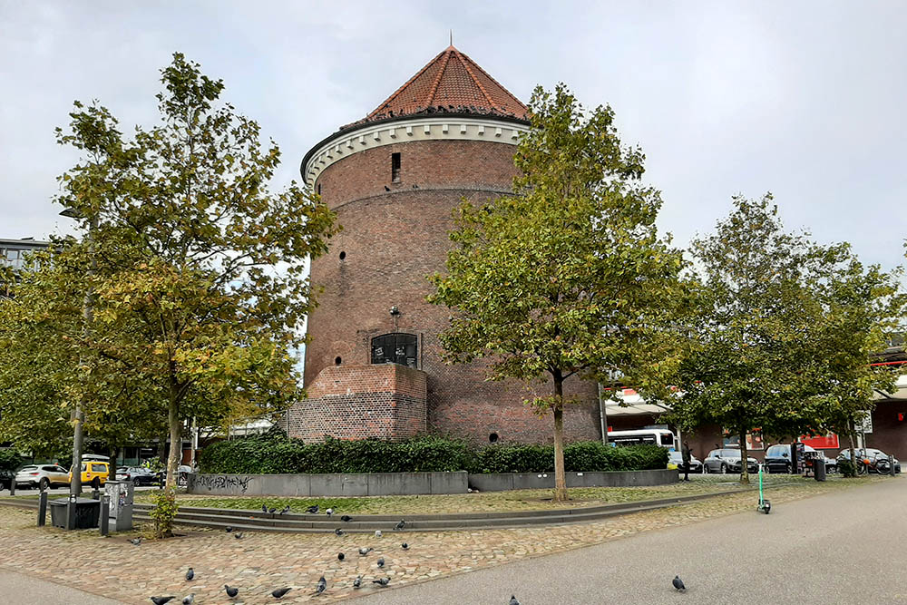 Air-Raid Shelter Barmbek Station #1