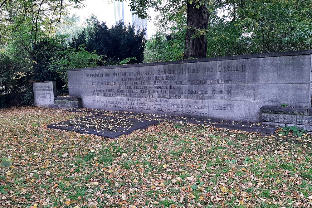 Monument 225ste Infanterie Divisie #2