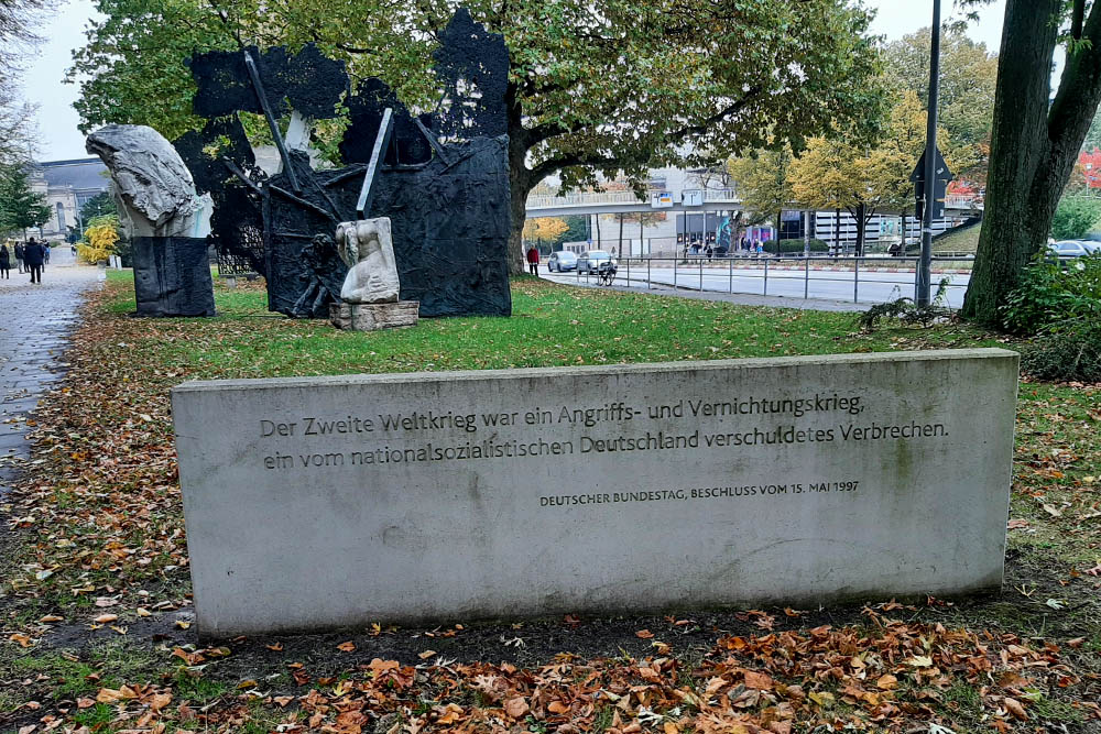 Monument Verschrikkingen Nationaal-Socialisme #2