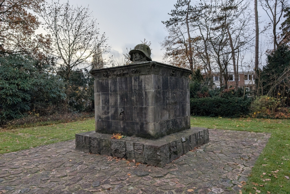 German War Graves Zentralfriedhof Lneburg