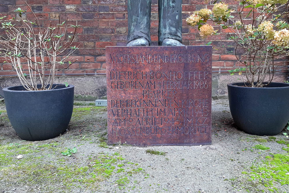 Memorial Dietrich Bonhoeffer #2