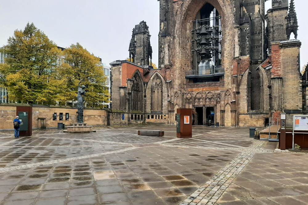 Ruins St. Nikolai Church #2