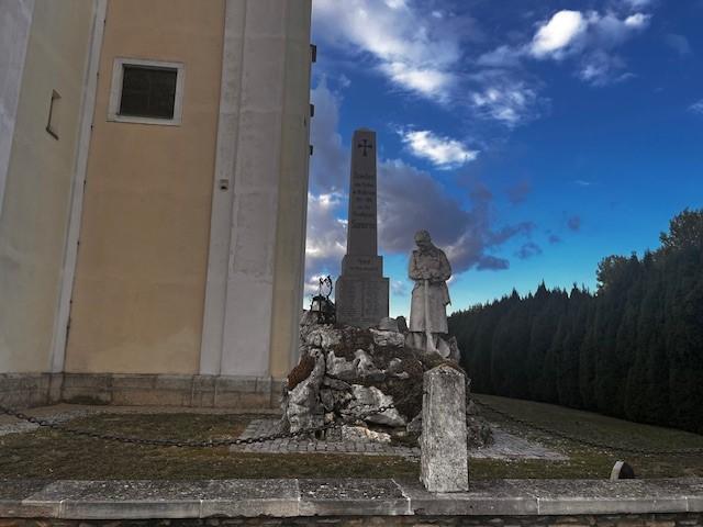 War Memorial Sommerein