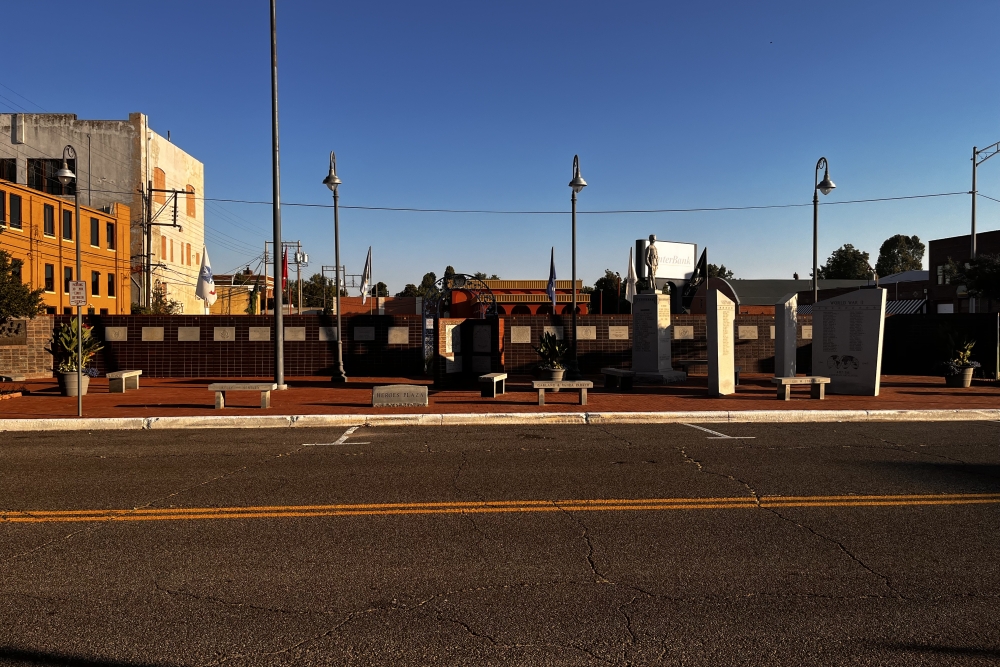 Heroes Plaza Memorial