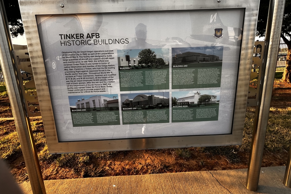 Tinker AFB Douglas Aircraft Info Panel #4