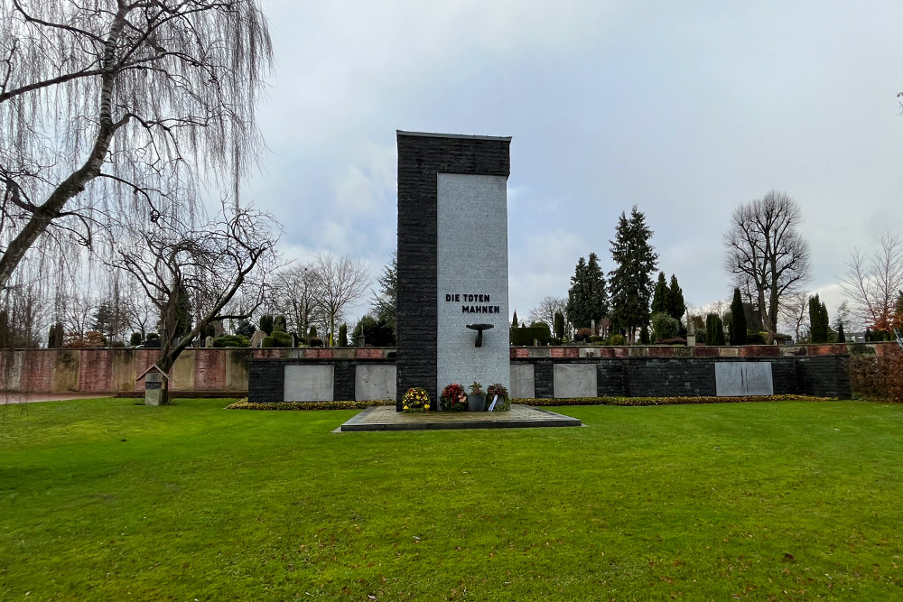 Monument Begraafplaats Lingen #1