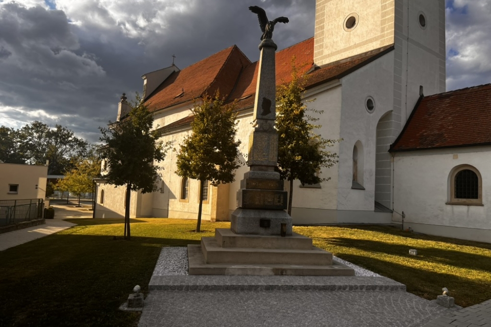 Gedenkteken Gesneuvelden Enzersdorf an der Fischa #1