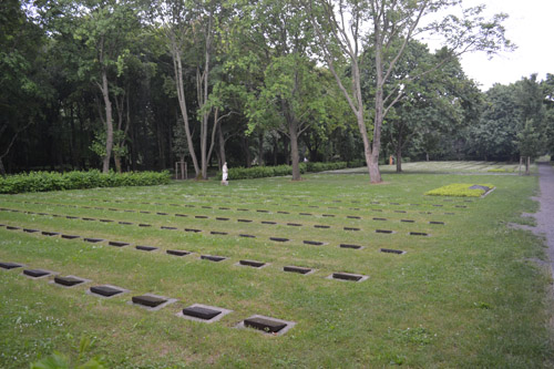Duitse Oorlogsgraven Georgen-Parochial-Friedhof II
