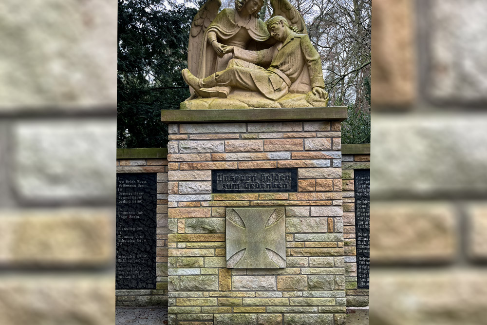 War Memorial Schepsdorf #3