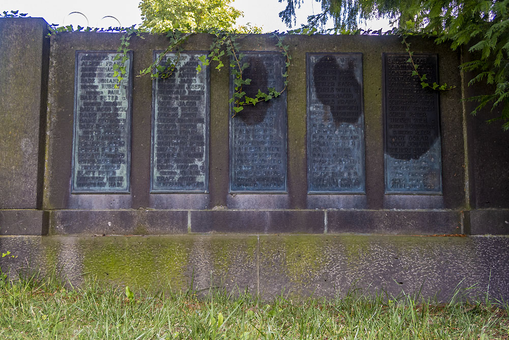 Oorlogsmonument Ochtendung #3