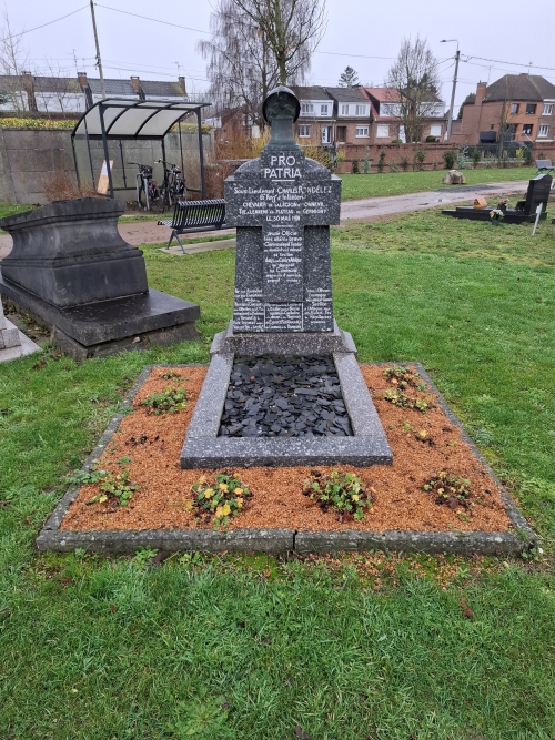 Franch War Graves Armentires #5