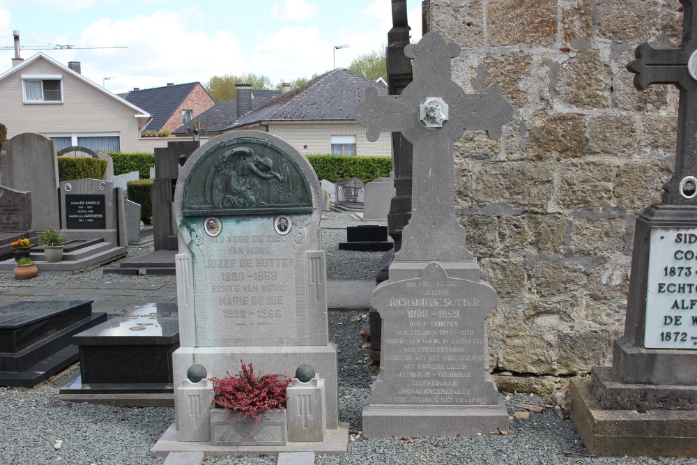 Belgian Graves Veterans Elene