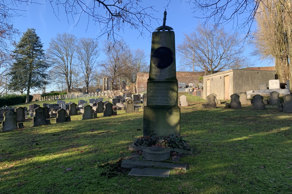 Belgian War Graves Grivegnée