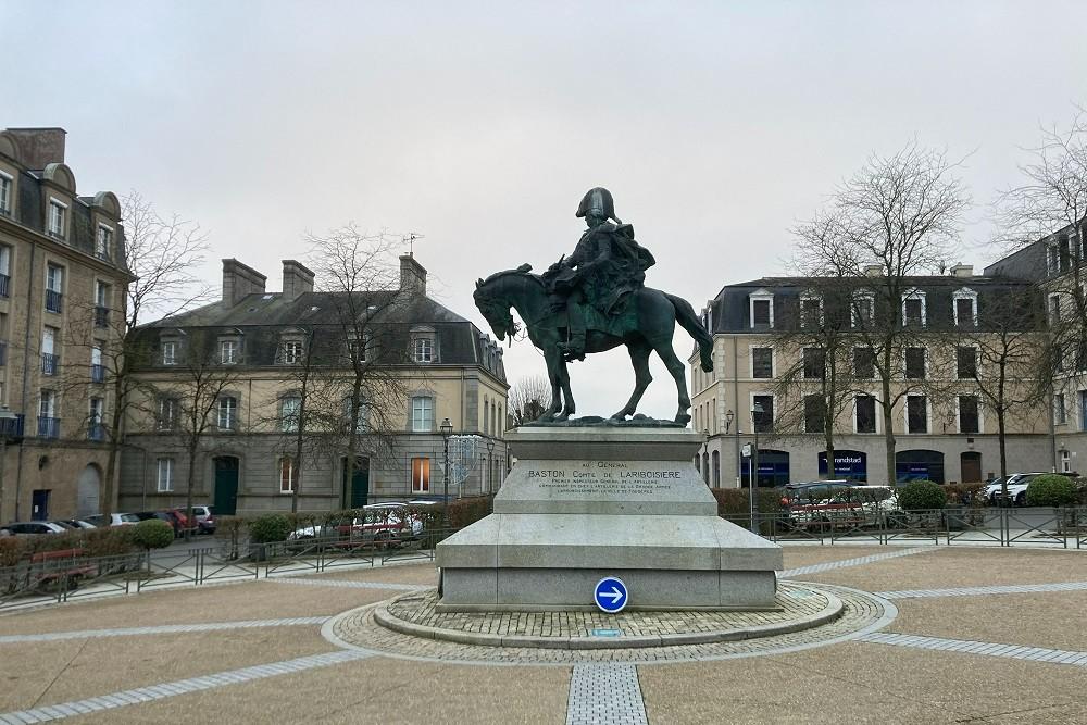 Statue of General Lariboisière #1