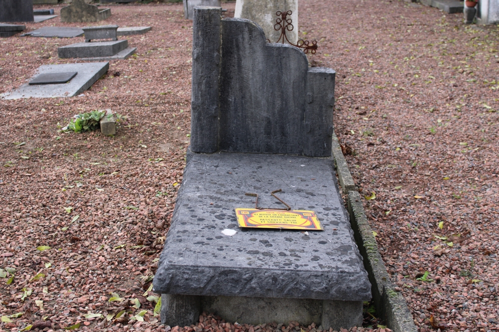 Belgian Graves Veterans Bois dHaine #4