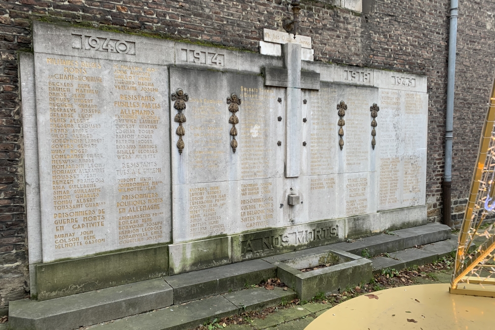 Monument gevallen van beide wereldoorlogen van quartier Amercoeur  #1