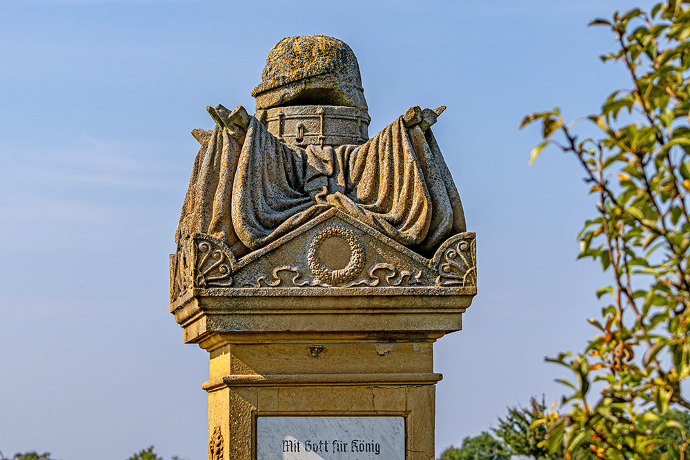 Monument en Massagraf Oost-Pruisische IR Nr.41 en GR Kroonprins Nr.1 #2