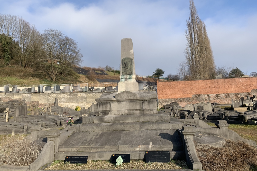 Belgian War Graves Ougre-Sclessin #1