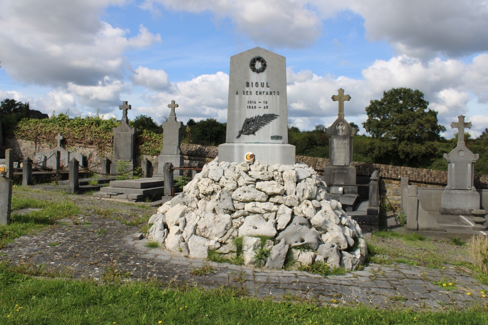 War Memorial Bioul Cemetery #1